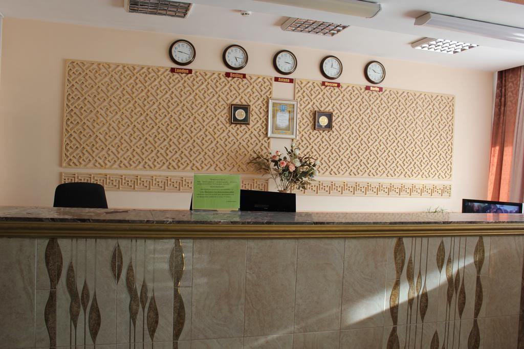 Ust-Kamenogorsk Hotel Zewnętrze zdjęcie