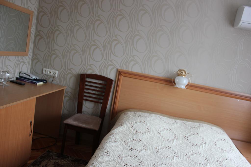 Ust-Kamenogorsk Hotel Zewnętrze zdjęcie