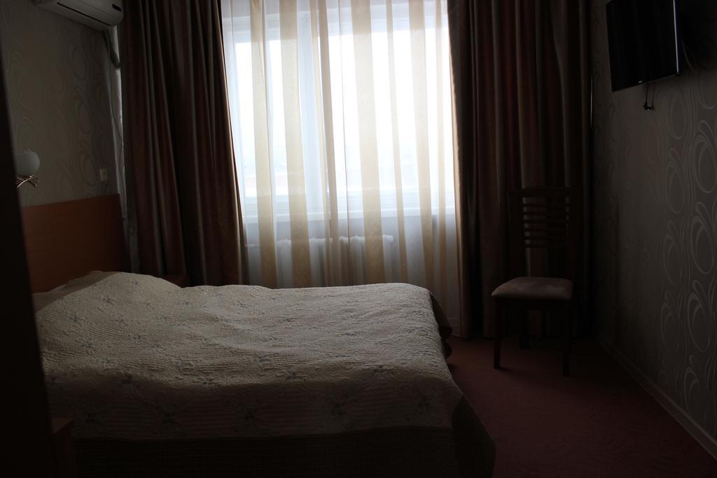 Ust-Kamenogorsk Hotel Zewnętrze zdjęcie