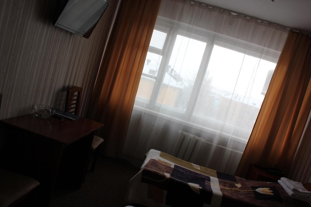Ust-Kamenogorsk Hotel Zewnętrze zdjęcie