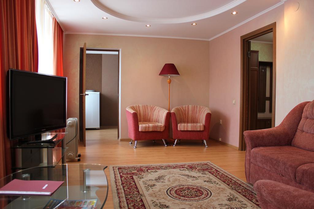 Ust-Kamenogorsk Hotel Zewnętrze zdjęcie